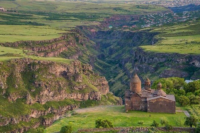 7 Day Tour through Armenia - Cascade Complex and ARARAT Museum: Yerevan’s best first impression