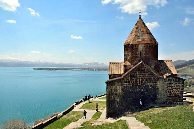 Armenia - Tbilisi 3 days, 2 nights from Yerevan - Transport, pacing, and what to pack for monastery and city days