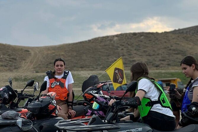 Garni Gorge and Azat Reservoir OFF ROAD Tour & Water Sports - Azat Reservoir water sports: pick the one that matches your speed level