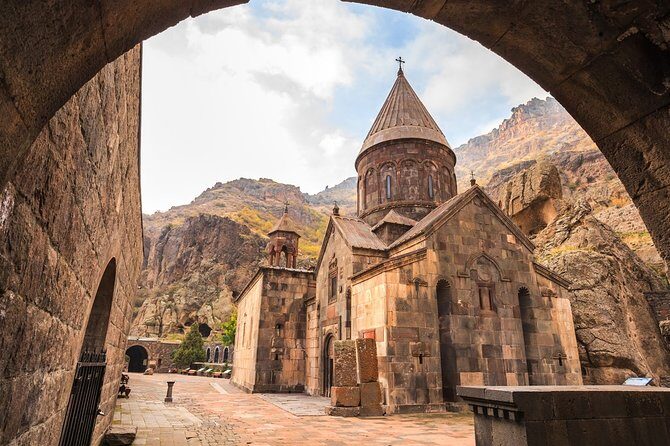 Garni Temple, Geghard Monastery, Arch of Charents (private tour) - Charents Arch: The Quick Stop That Sets the Tone