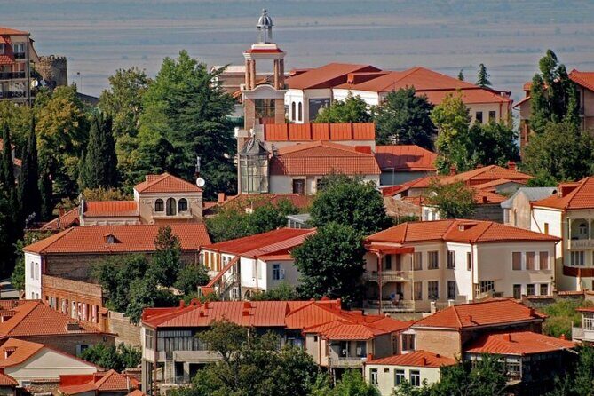 Join in group tour-transfer from Yerevan to Tbilisi or vice versa - Lake Sevan: Armenia’s high-mountain “pearl” stop