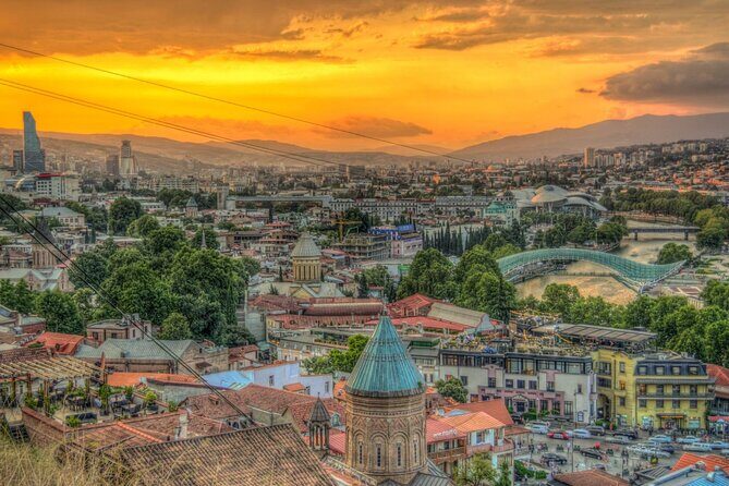 Join in group tour-transfer from Yerevan to Tbilisi or vice versa - Tbilisi arrival: a short city touch at the end of the ride