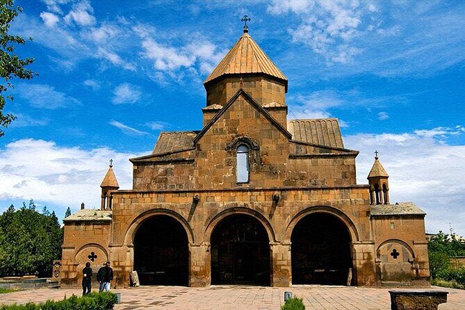Khor Virap, Echmiadzin & Zvartnots UNESCO Small-Group Guided Tour - Guide quality and language: where the day really clicks