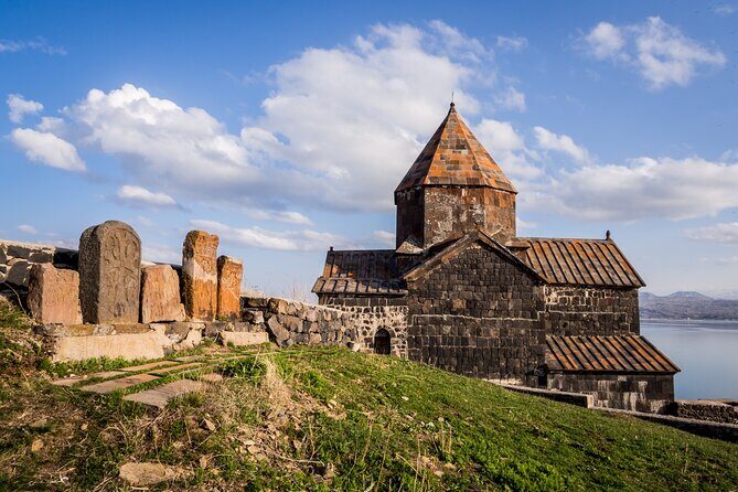 Private Tour: Lake Sevan, Sevanavank - Getting to the lake: the mountain drive up from Yerevan
