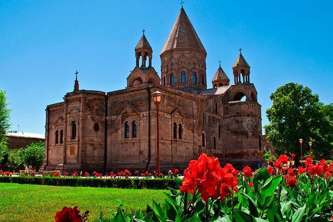 Private Tour to Echmiadzin,St.Hripsime & Gayane Churches, Zvartnots Temple - Etchmiadzin Monastery: the meaning is built into the building