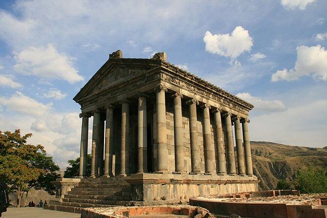 Private tour to Garni, Geghard, Sevan (Sevanavank), Dilijan (Haghartsin) - Sevanavank on the Sevan peninsula: Medieval architecture by the lake