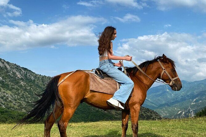 Private tour to Sevan, Dilijan Off-road tour & Horseback riding - Pickup and the Sevan-bound drive from Yerevan
