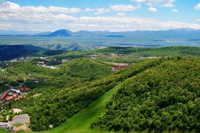 Private tour to Tsaghkadzor (Kecharis), Lake Sevan (Sevanavank) - The optional Tsaghkadzor ropeway: how to decide