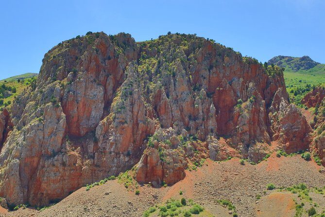 The Great Beauty of Armenia: 7-Day Culture and Cuisine Tour - Matenadaran, Echmiadzin, Zvartnots, and ARARAT brandy: day 2’s spiritual and sensory arc